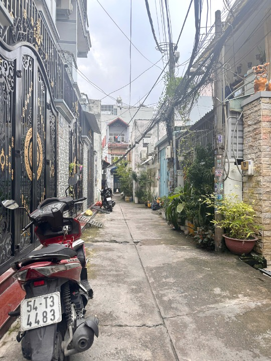 Nhà 2 lầu hẻm 141 Tám Danh  P.Chánh Hưng P4Q8-3
