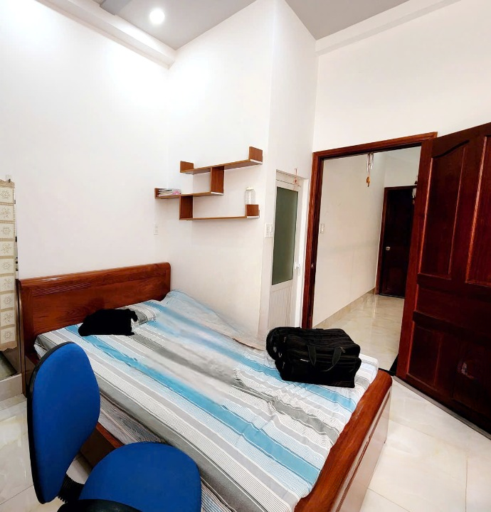 Nhà 2 lầu hẻm 141 Tám Danh  P.Chánh Hưng P4Q8-4