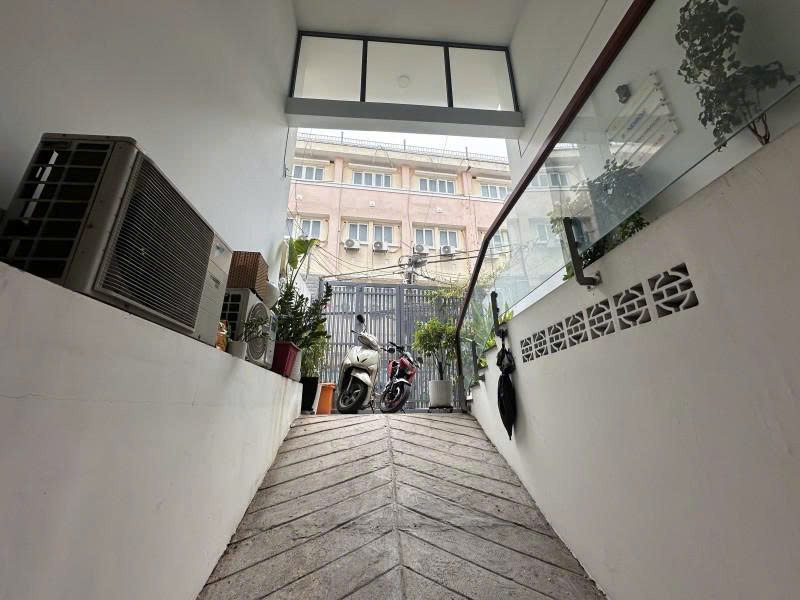 Bán nhà HXH 6m Lê Văn Quyệt, gần UBND Bình Thạnh, 4,3x21m, 7 T - có hầm, 11PN, 17,9 Tỷ