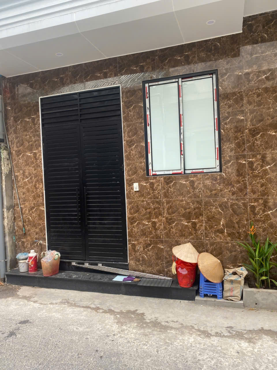 CHO THUÊ NHÀ CHÍNH CHỦ – TẦNG 1 & TẦNG 2 Địa chỉ: Số 11 Văn Miếu, phường Văn Miếu - Quốc Tử Giám, Hà Nội Gần khu vực Ba Đình, Hoàn Kiếm-4