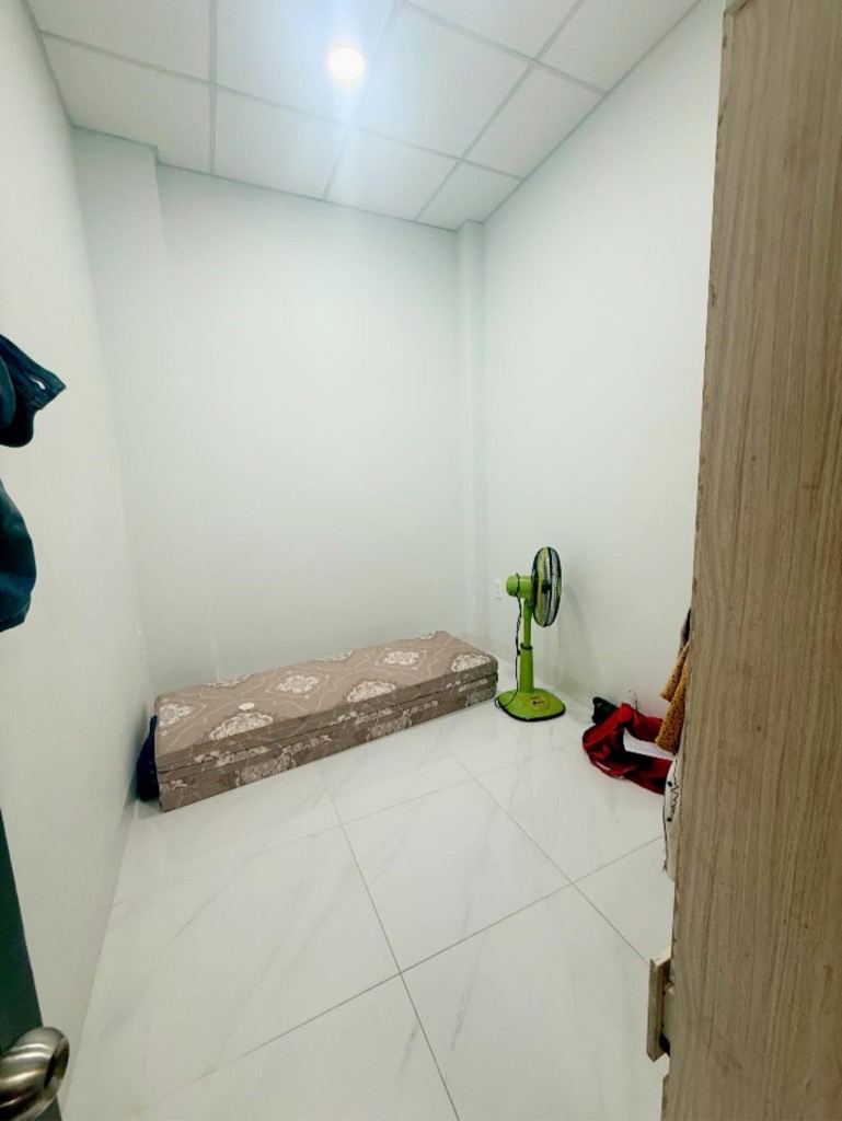 Bán nhà riêng tại 86, đường Số 4, Bình Hưng Hòa, 4,tỷ45, 40m2, giá ưu đãi-3