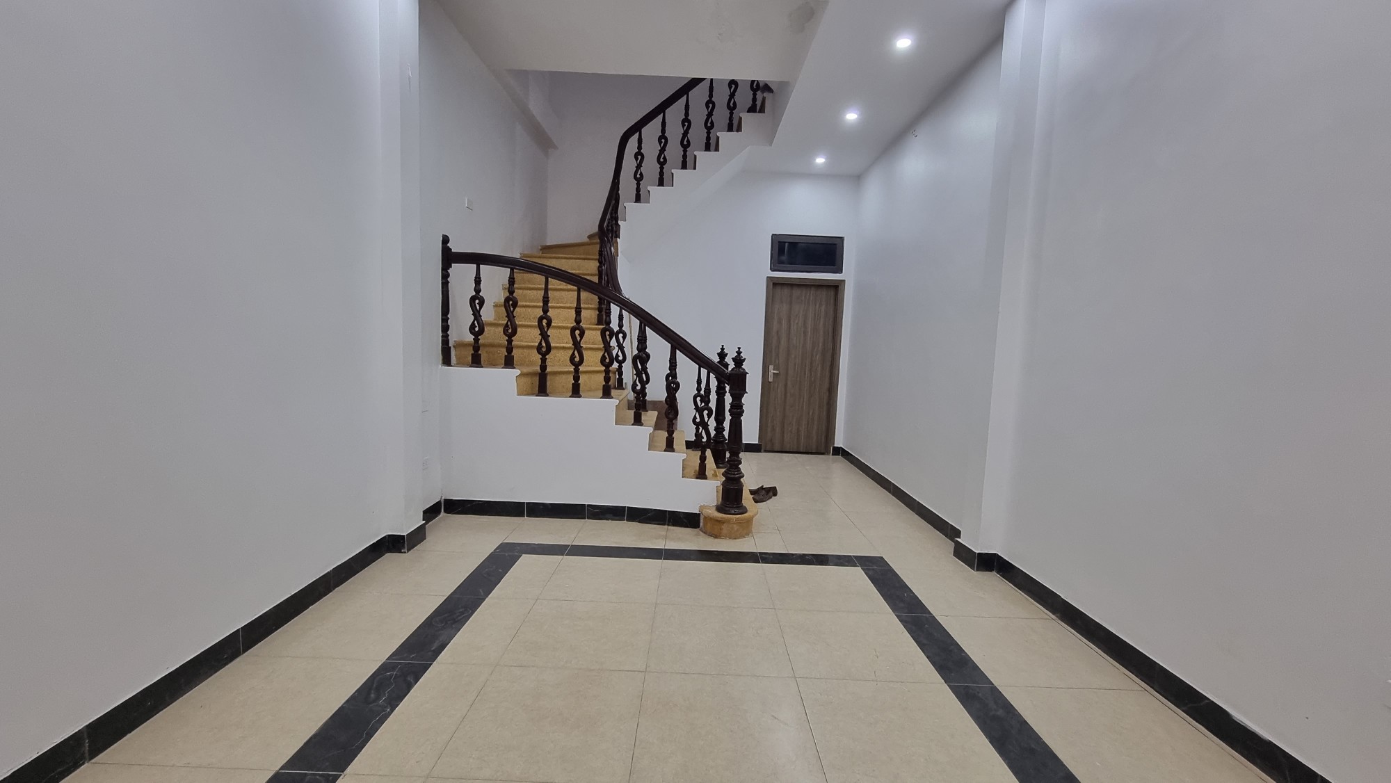 PHÂN LÔ PHÚ DIỄN  GẦN Ô TÔ TẢI  MT 4,8M  39M² x 3T  8,6 TỶ
