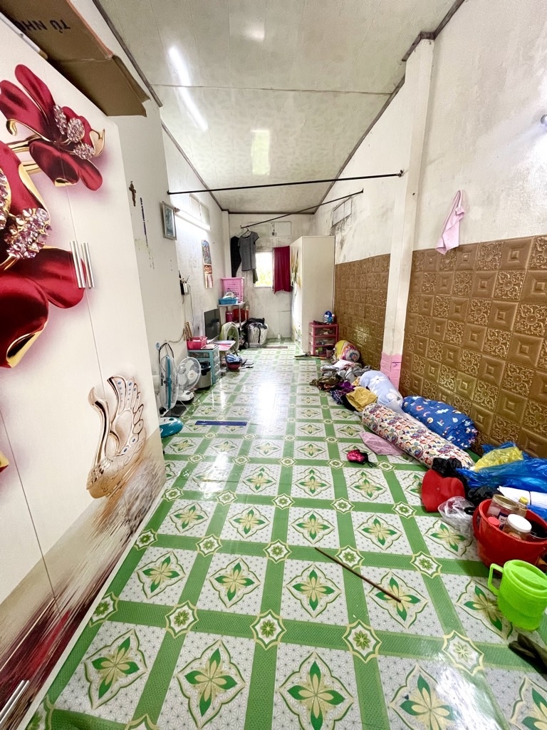 [K2716] Đất tặng nhà 2 tầng Nguyên Hồng sát Phạm Văn Đồng & ĐH Văn Lang 2, giá 5.x tỷ