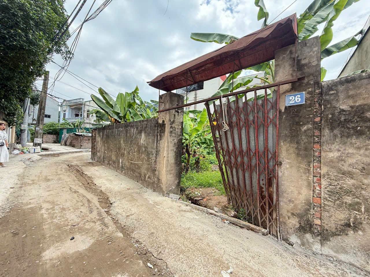 Mê hơn tờ 500. Đất Xuân Canh, 100m2, mt10m, 13 tỷ, Đông Anh. Ô tô thông.