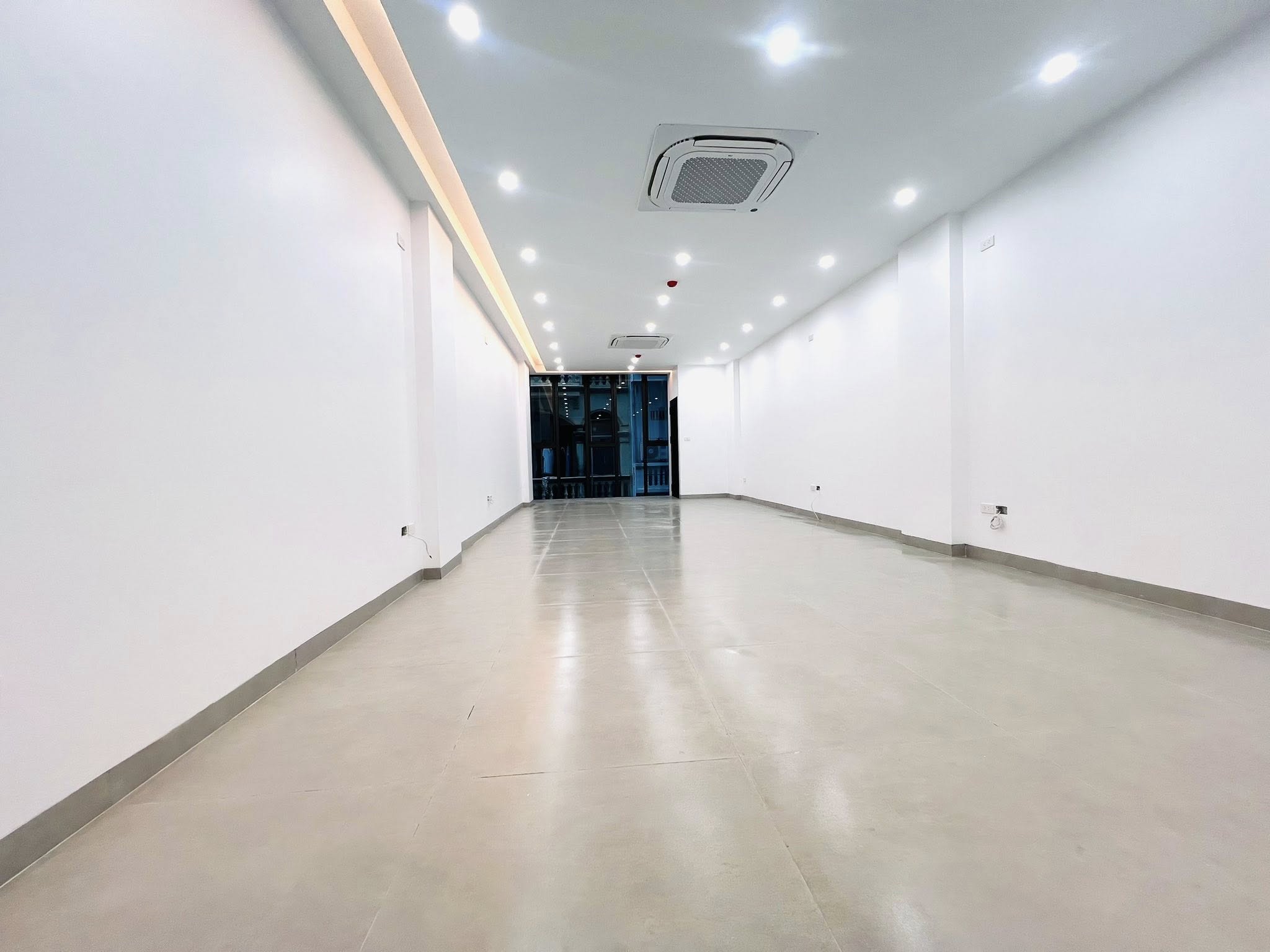 🔅 TÒA VĂN PHÒNG PHỐ NGUYỄN KHANG, 73M2 9T THANG MÁY, MT 4.5M, CHỈ 35.5 TỶ 🔅