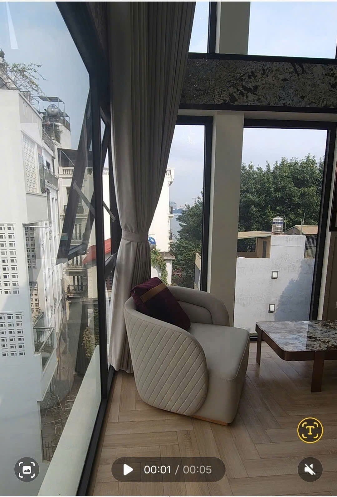 CHO THUÊ NHÀ NGUYÊN CĂN VIEW HỒ TÂY – SÁT MẶT HỒ, THANG MÁY, Ô TÔ VÀO NHÀ
