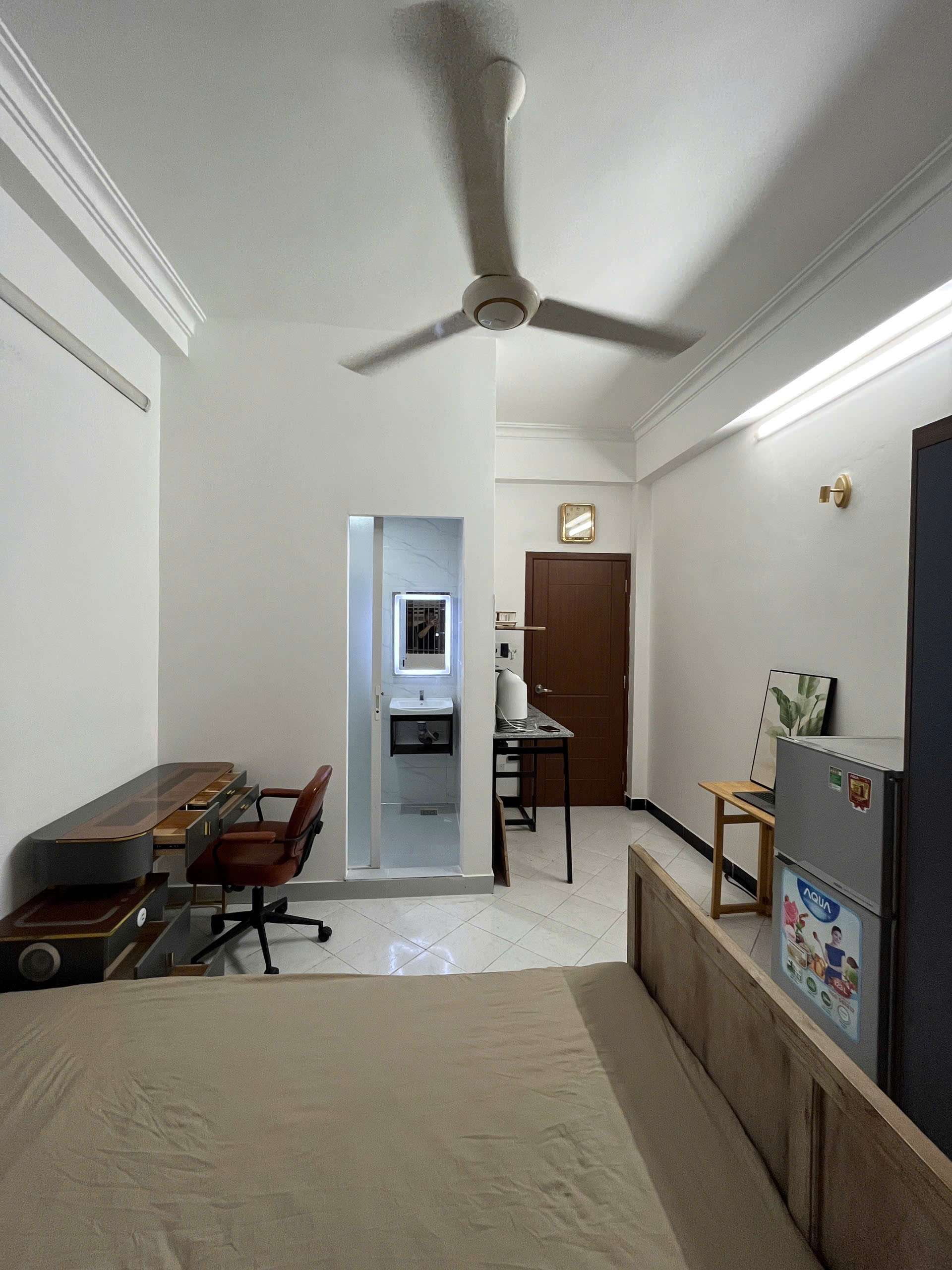 Studio lầu 1- giặt phơi riêng- free xe- cho nuôi Pet- full nội thất- 223/4 bà hạt- 6,5tr/th