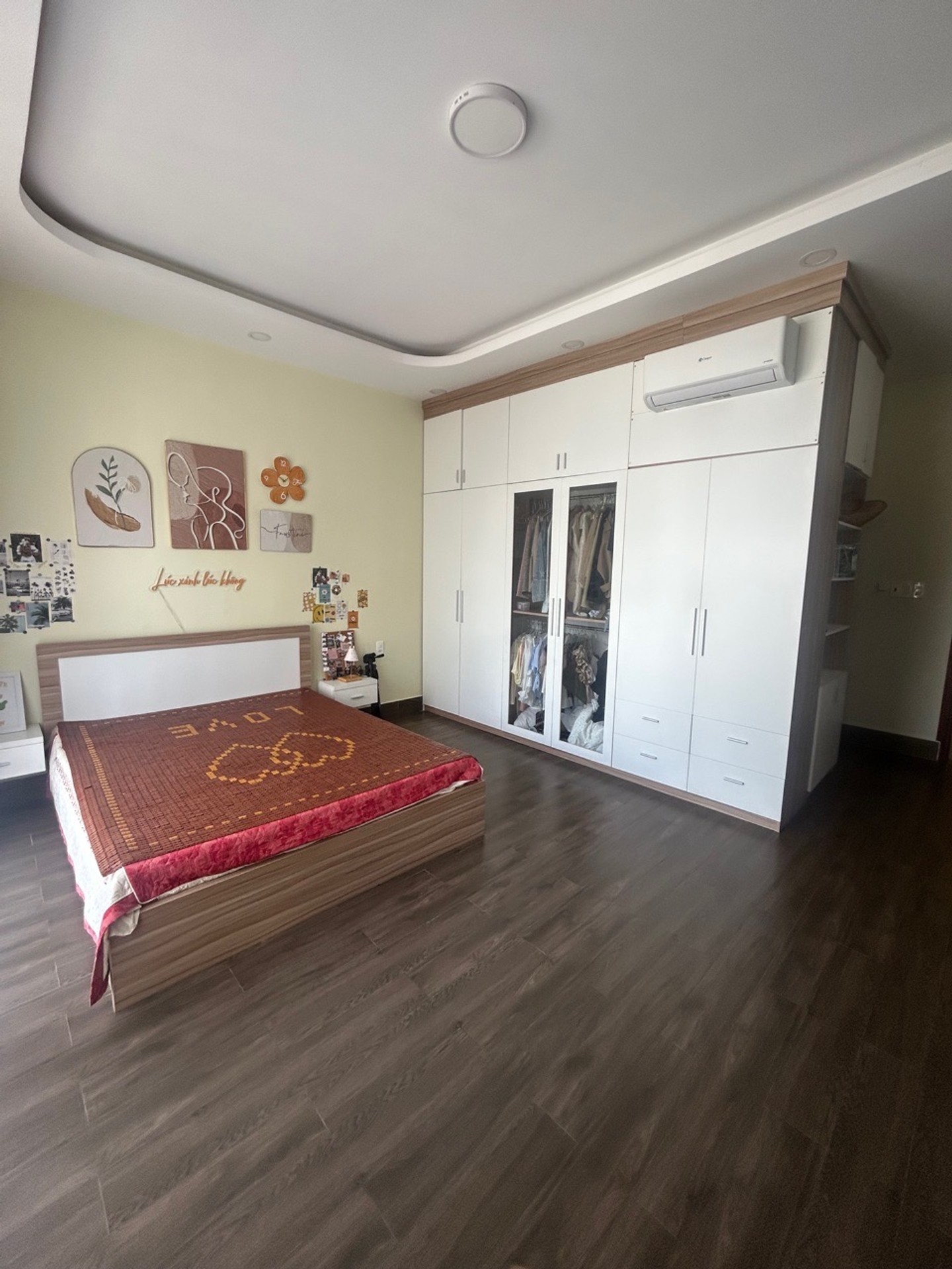 Mặt  Tiền Ngay Nguyễn Sơn Quách Hữu Nghiêm  Tân Phú  Ngang 5,2m 5 Tầng 
Nhỉnh 17 Tỷ-3