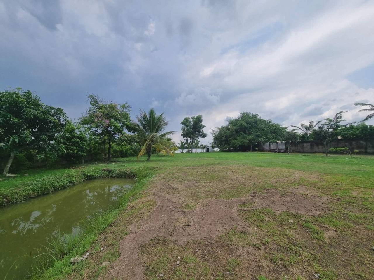 [O2718*] Đất vàng mặt tiền Đường Số 5 Long Phước đối diện Nhà thờ Tổ - View sông 6x tỷ!-3