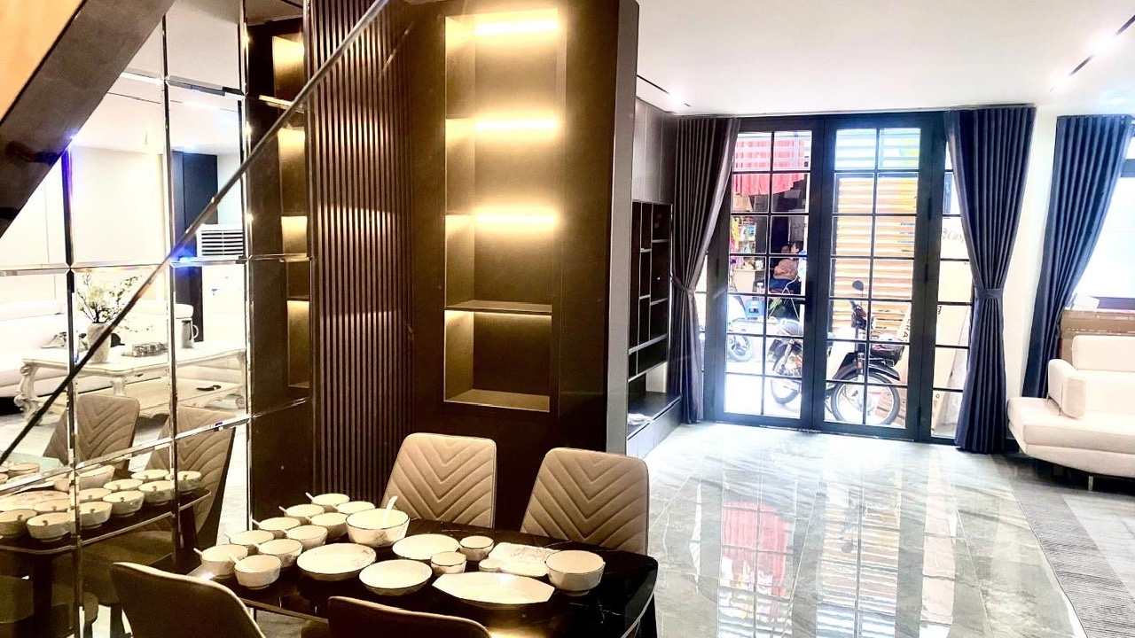 Nhà 57m², 3 tầng, hẻm xe hơi Trần Văn Quang – giảm còn 7.5 tỷ
