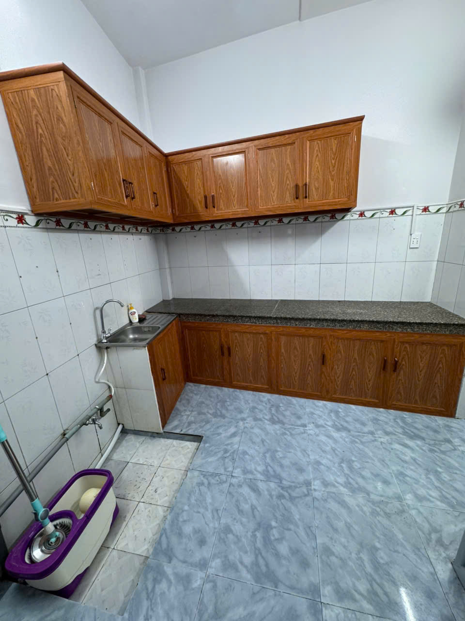 Chính chủ bán nhà hẻm xe hơi đường lê đình cẩn phường Tân Tạo quận Bình Tân thành phố Hồ Chí Minh-3