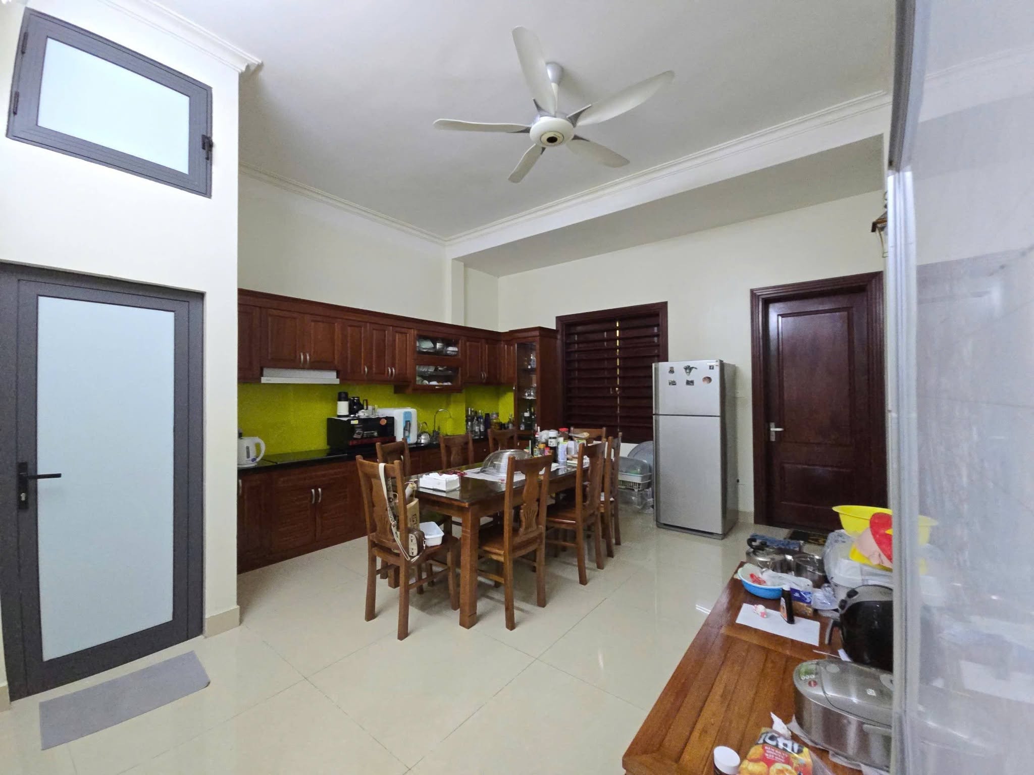 Bán nhà phố Bà Triệu, 100m, 6 tầng, mặt tiền 4.4m, 61.5 tỉ, đường ô tô tránh, kinh doanh đỉnh