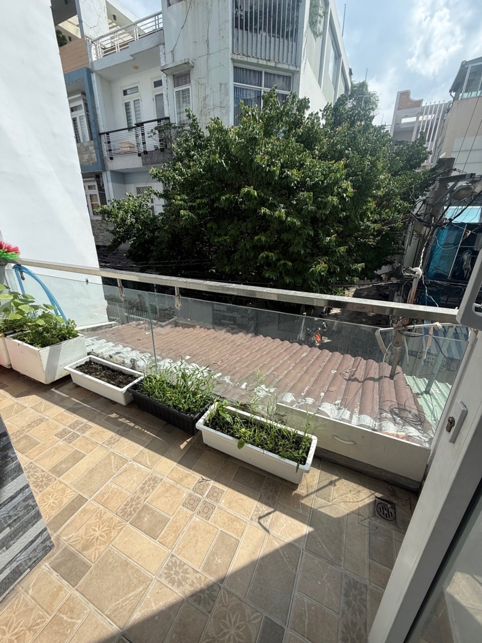 [D2725*] Nhà 4 Tầng Sân Thượng Ngắm Máy Bay Sát BV175 - Giá 8.x Tỷ-3