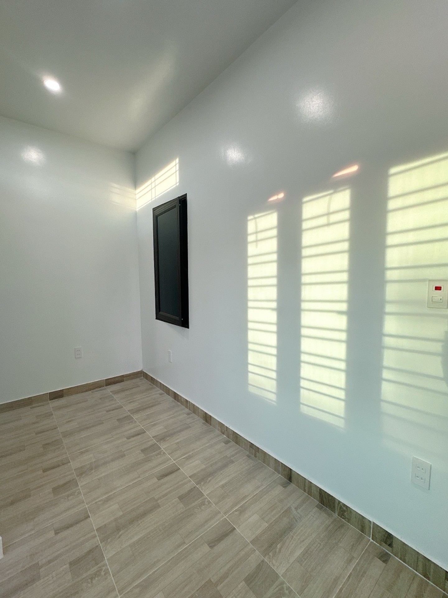 Mặt đường Miếu Hai Xã - Kinh doanh đỉnh - Gía trị khai thác cao