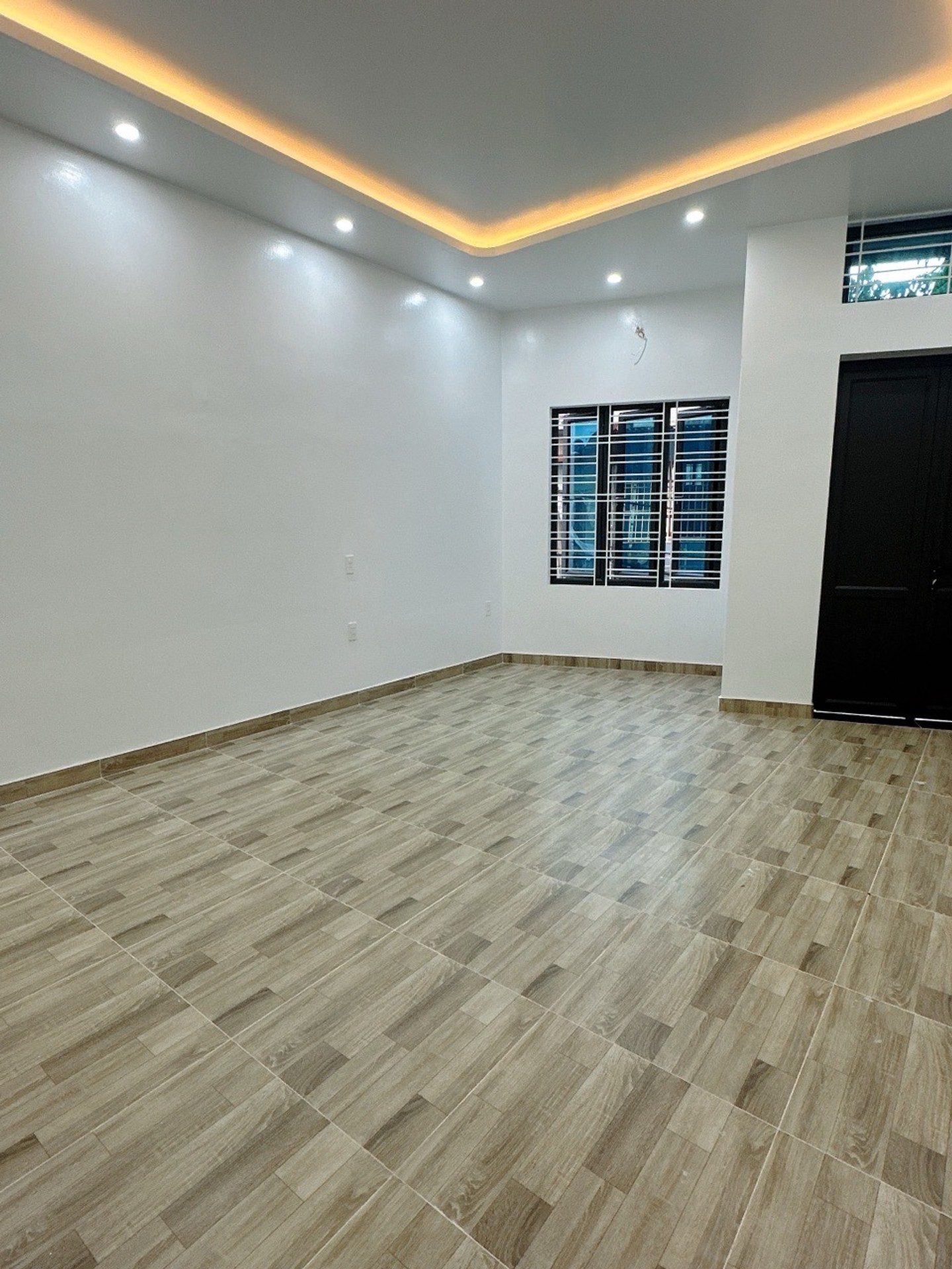 Mặt đường Miếu Hai Xã - Kinh doanh đỉnh - Gía trị khai thác cao