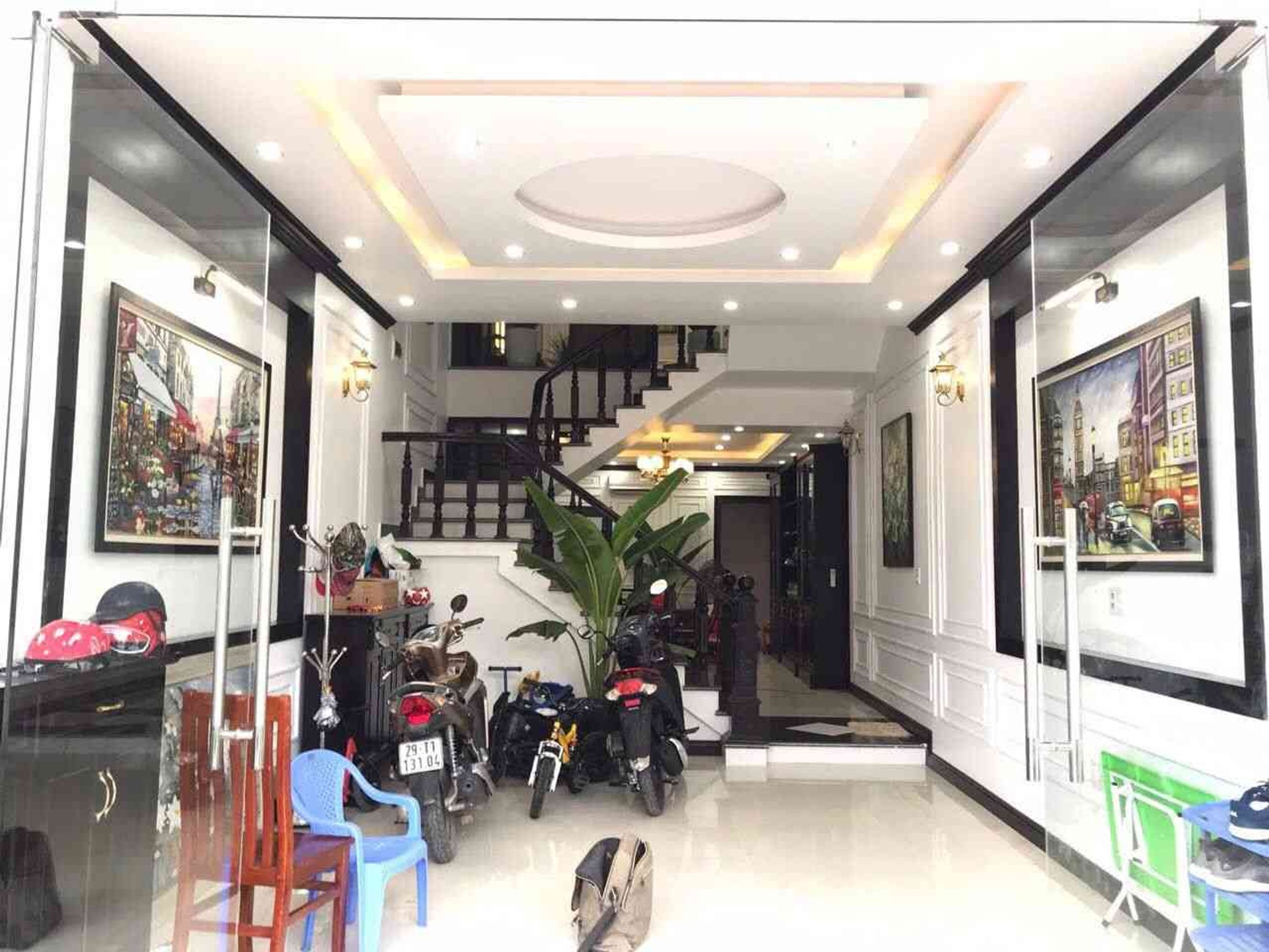 Nhà đẹp Trung Lực - Gara ô tô - Full Nội thất cao cấp