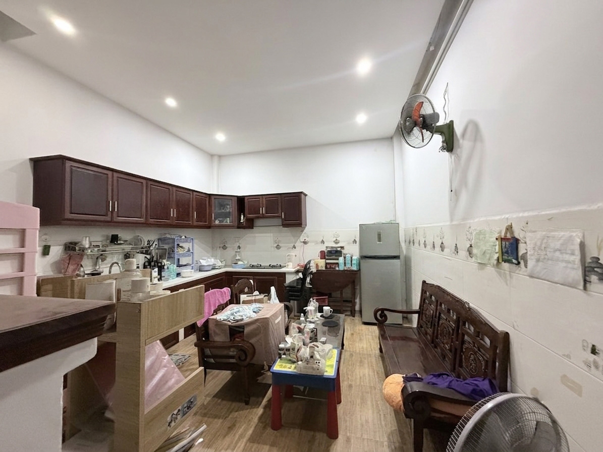 [O2736] Nhà mới ở ngay 1/ Trần Bá Giao An Nhơn, HXH 5m, 9.x tỷ