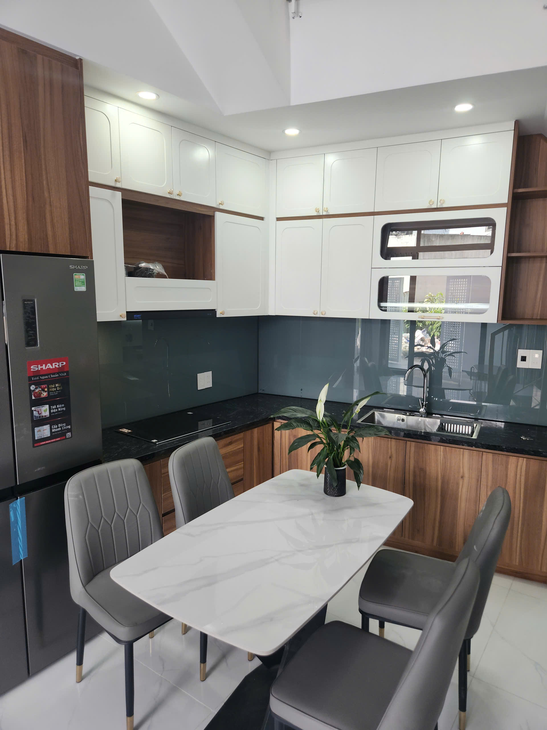 🔴💥NHÀ ĐẸP 3 TẦNG FULL NỘI THẤT Y HÌNH – KIỆT Ô TÔ K192 TÔ HIỆU