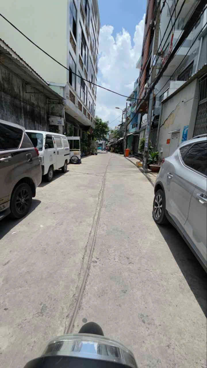 BÁN NHÀ CẤP 4 HẺM XE TẢI HẬU GIANG, PHƯỜNG 11, QUẬN 6, 130M², MẶT TIỀN 10M, GIÁ 10.5 TỶ