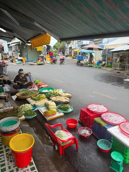 CHO THUÊ NHÀ NGUYÊN CĂN MẶT TIỀN ĐẸP CHỢ DÃN DÂN HIỆP THÀNH ,QUẬN 12-1