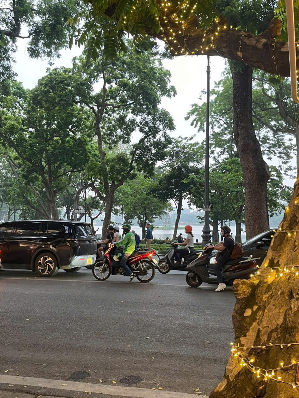 Chính chủ cho thuê nhà mặt tiền/mặt bằng/văn phòng, đường Hàng Khay