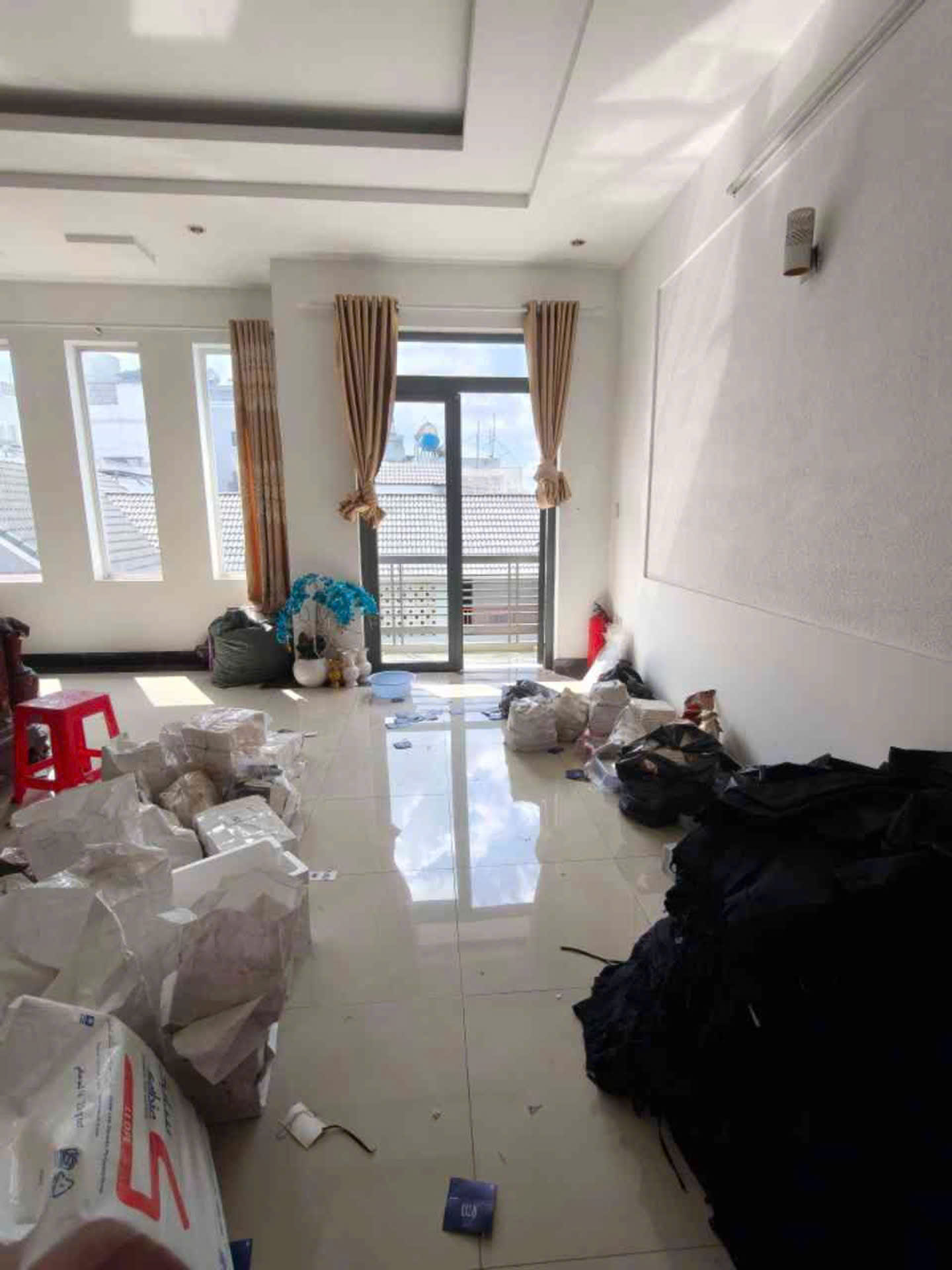 HẺM THÔNG XE HƠI - NGANG 6M ĐẸP - NHÀ 5 TẦNG KIÊN CỐ - NHÀ ĐẸP Ở NGAY- CHỦ BÁN ĐỐI NHÀ LỚN HƠN-4