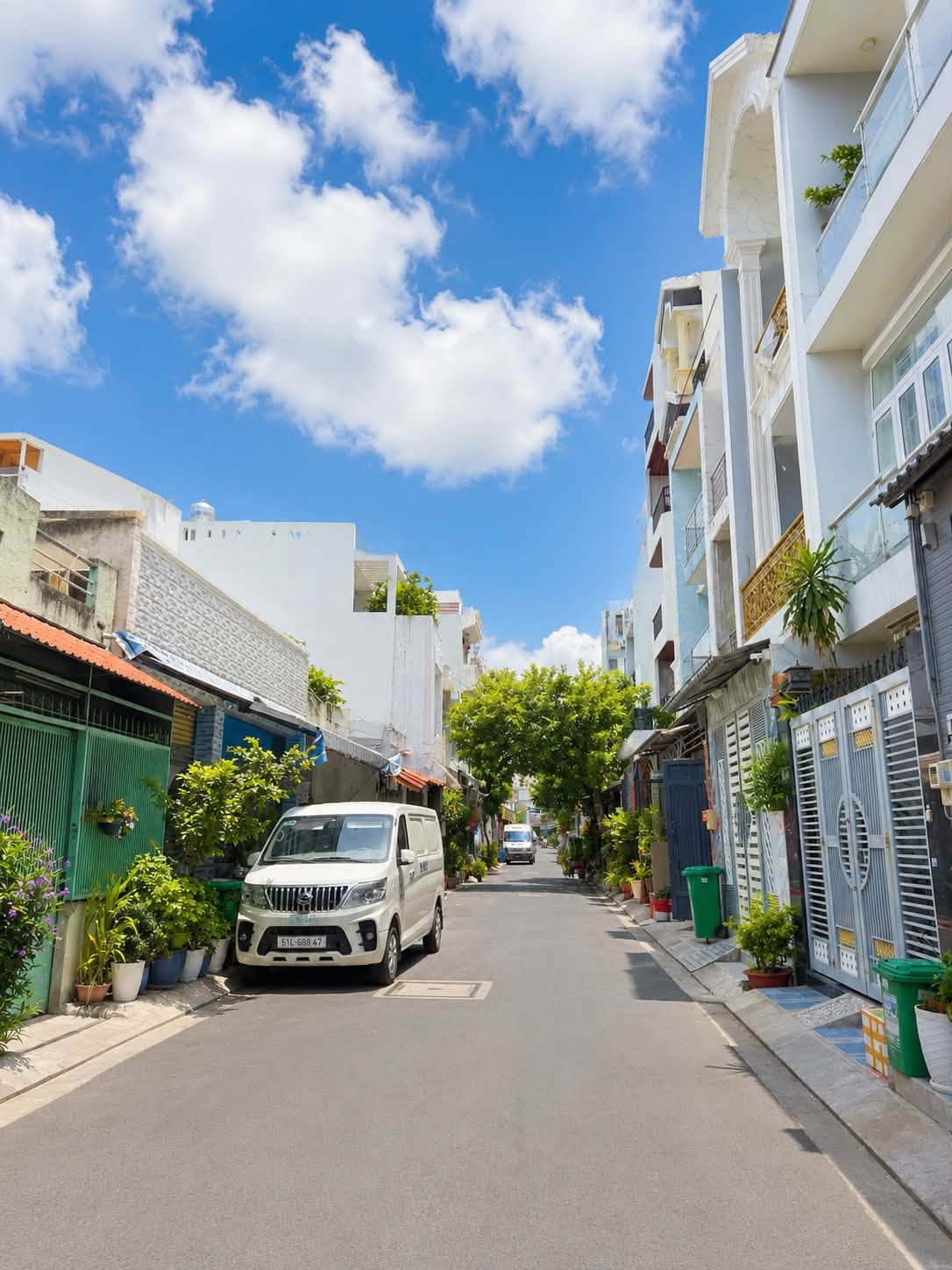 BÁN NHÀ HẺM NHỰA 6M GẦN CHỢ GÒ XOÀI, 70M², 4 TẦNG, NHÀ MỚI NHỈNH 8 TỶ
