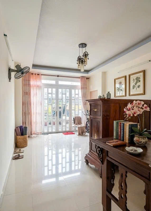 Mặt tiền Bắc Hải, QUẬN 10, DT 4 x 25m (99 m2), Dòng tiền 600 triệu, giá 16.95 tỷ-3