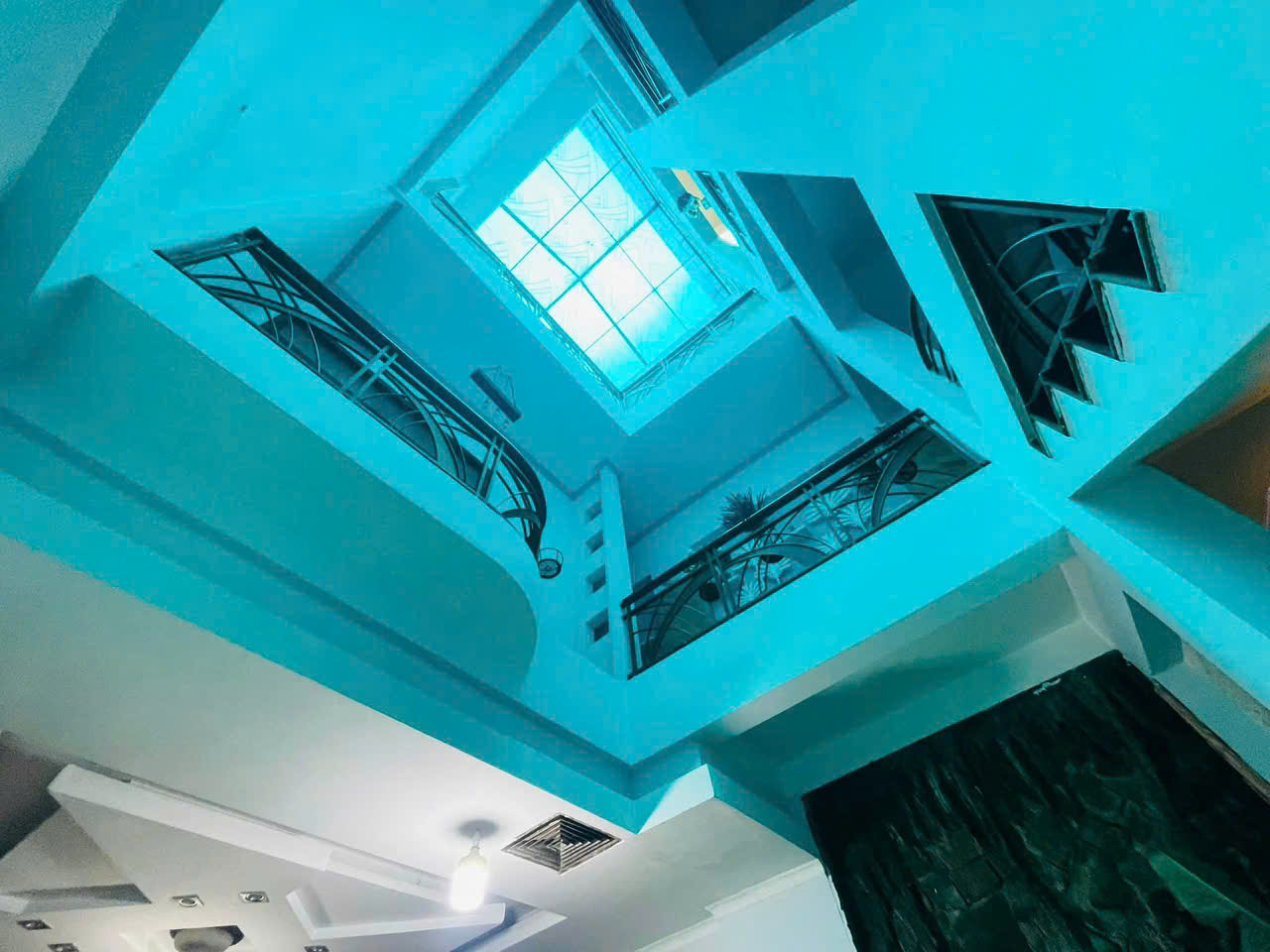 Bán Nhà Hẻm 8m Nguyễn ĐÌnh Khơi - giao Hoàng Văn Thụ, 5x28m, 4 Tầng, 1 chủ, 22,5 Tỷ.-3