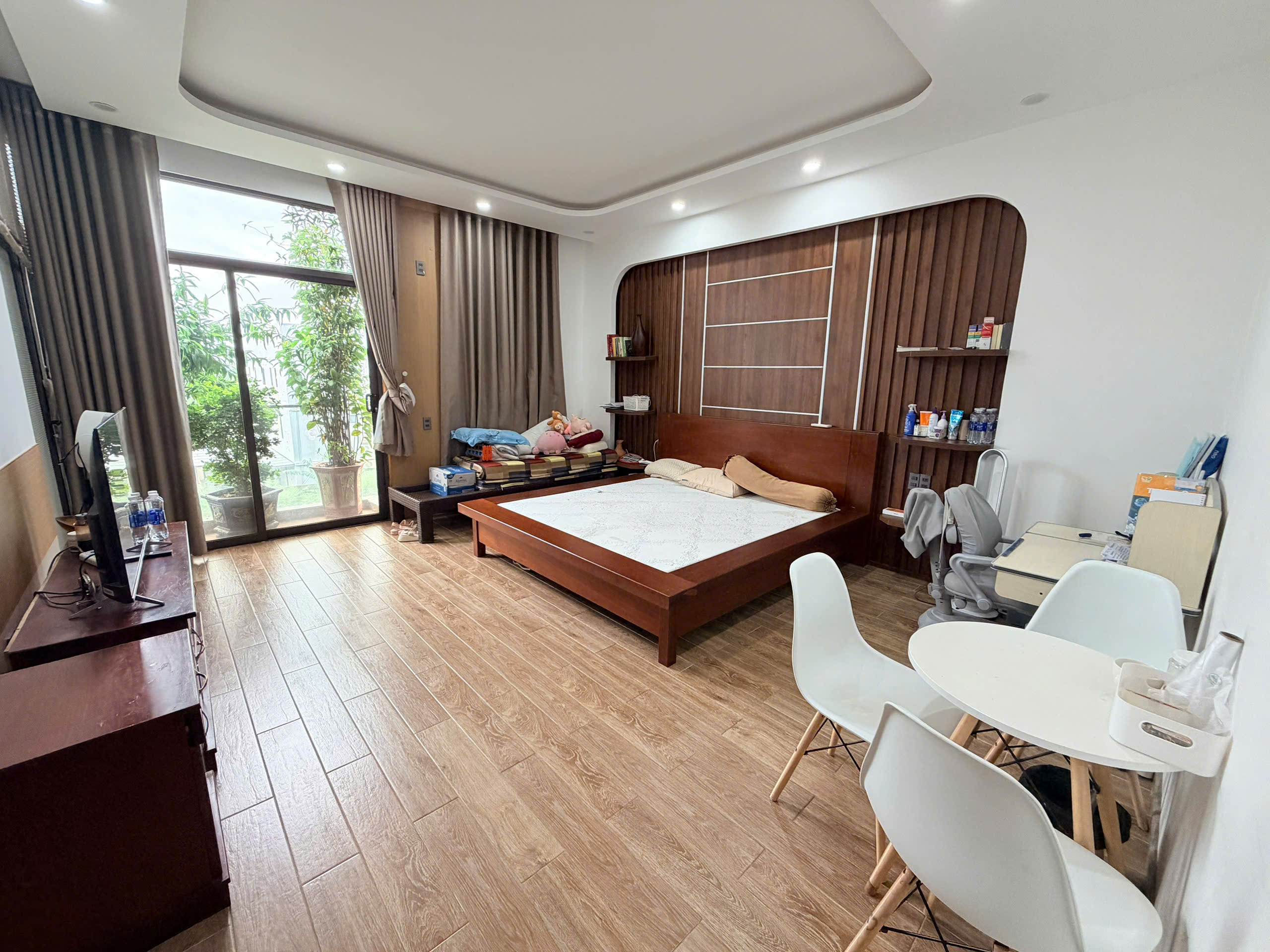 💎Chính Chủ gửi bán Shophouse 4.5 tầng 2 Mặt Tiền Nguyễn Sinh Sắc và Hòa Phú 25.
