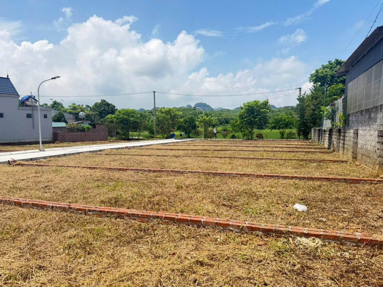 Cách chợ Bến 7p có ngay lô đất thị trấn giá đầu tư 97m 593tr đường thông 2 ôtô
