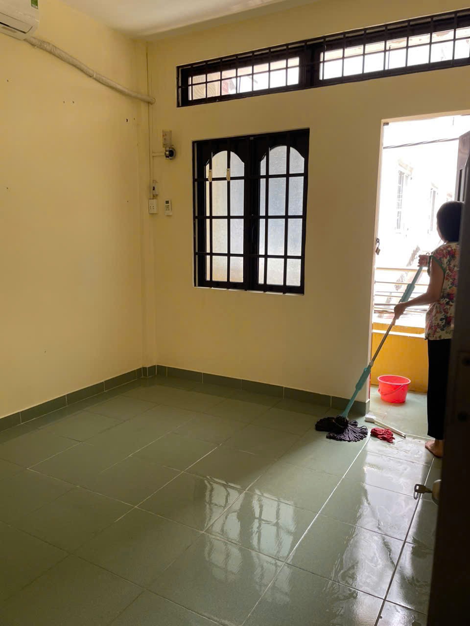 NHÀ VỊ TRÍ ĐẸP - CHÍNH CHỦ BÁN NHANH CĂN NHÀ Đường Cao Thắng, Phường 12, Quận 10, Tp Hồ Chí Minh.