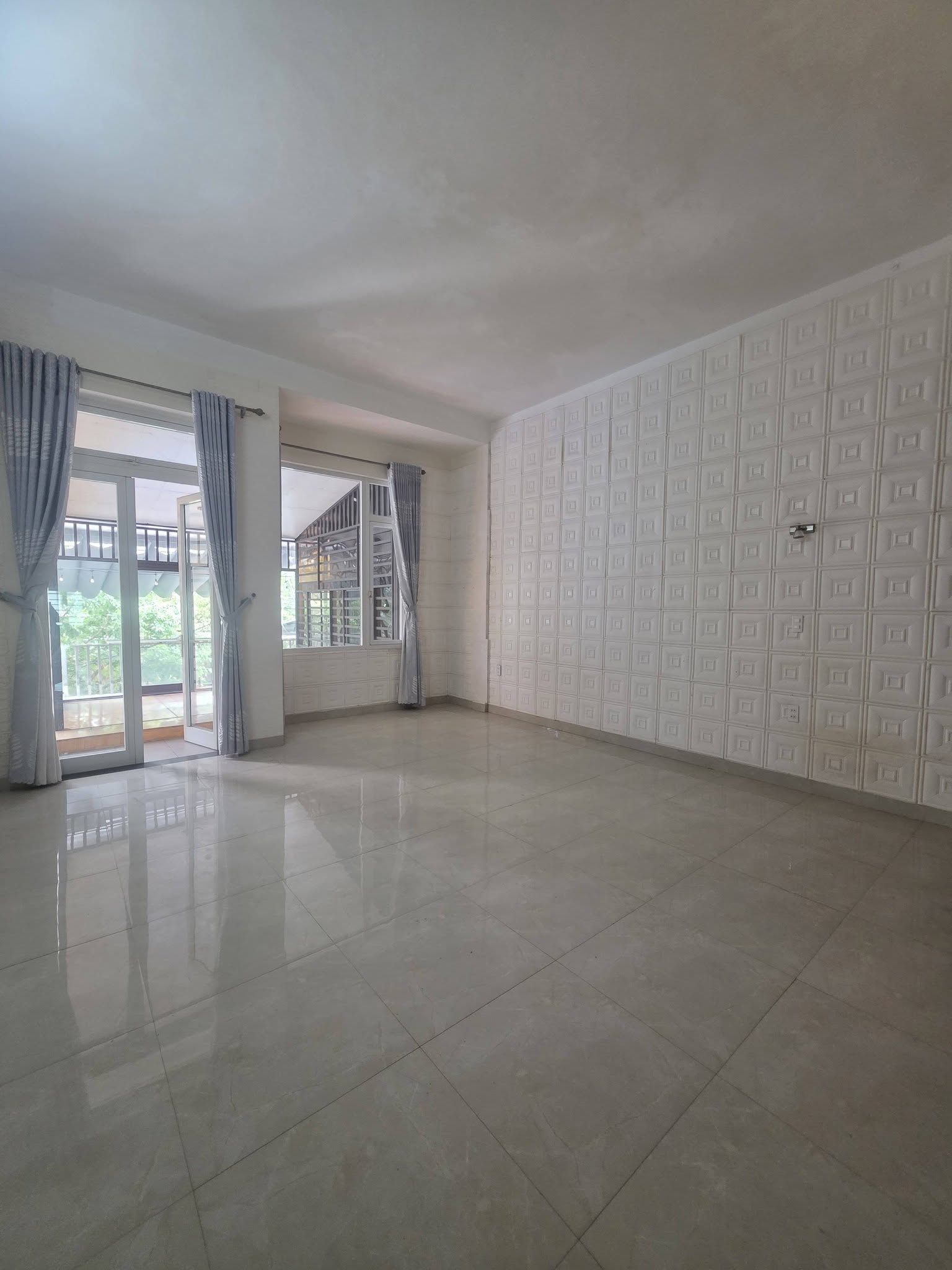 BÁN NHÀ 3 TẦNG MẶT TIỀN ĐƯỜNG 10,5M PHẠM VĂN NGÔN – GIÁ HỢP LÝ 6 TỶ 850-4