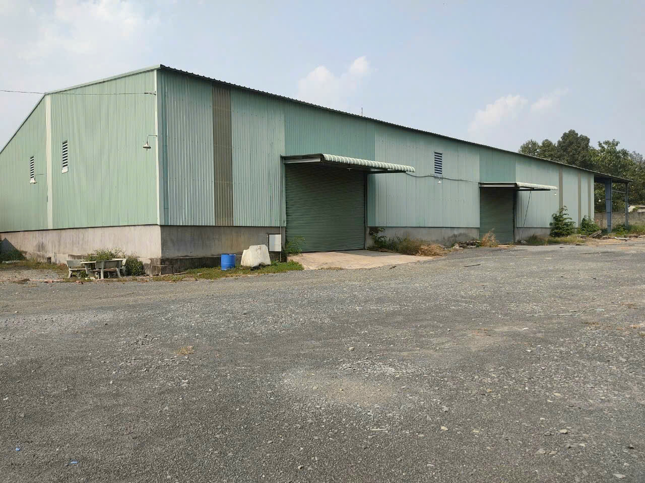 XN415 cho thuê nhà xưởng sản xuất kinh doanh nhiều ngành nghề, khuôn viên rộng lớn