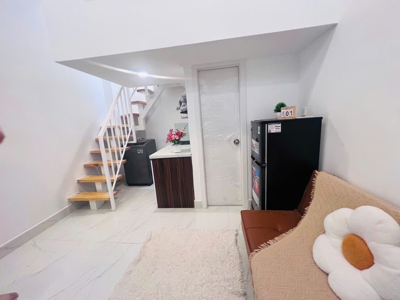 BÁN NHÀ CĂN HỘ DỊCH VỤ HẺM HUỲNH TẤN PHÁT, P. TÂN THUẬN, QUẬN 7, 77.5M², 5 CĂN CHO THUÊ DÒNG TIỀN 45 T/T, GIÁ 6.2 TỶ
