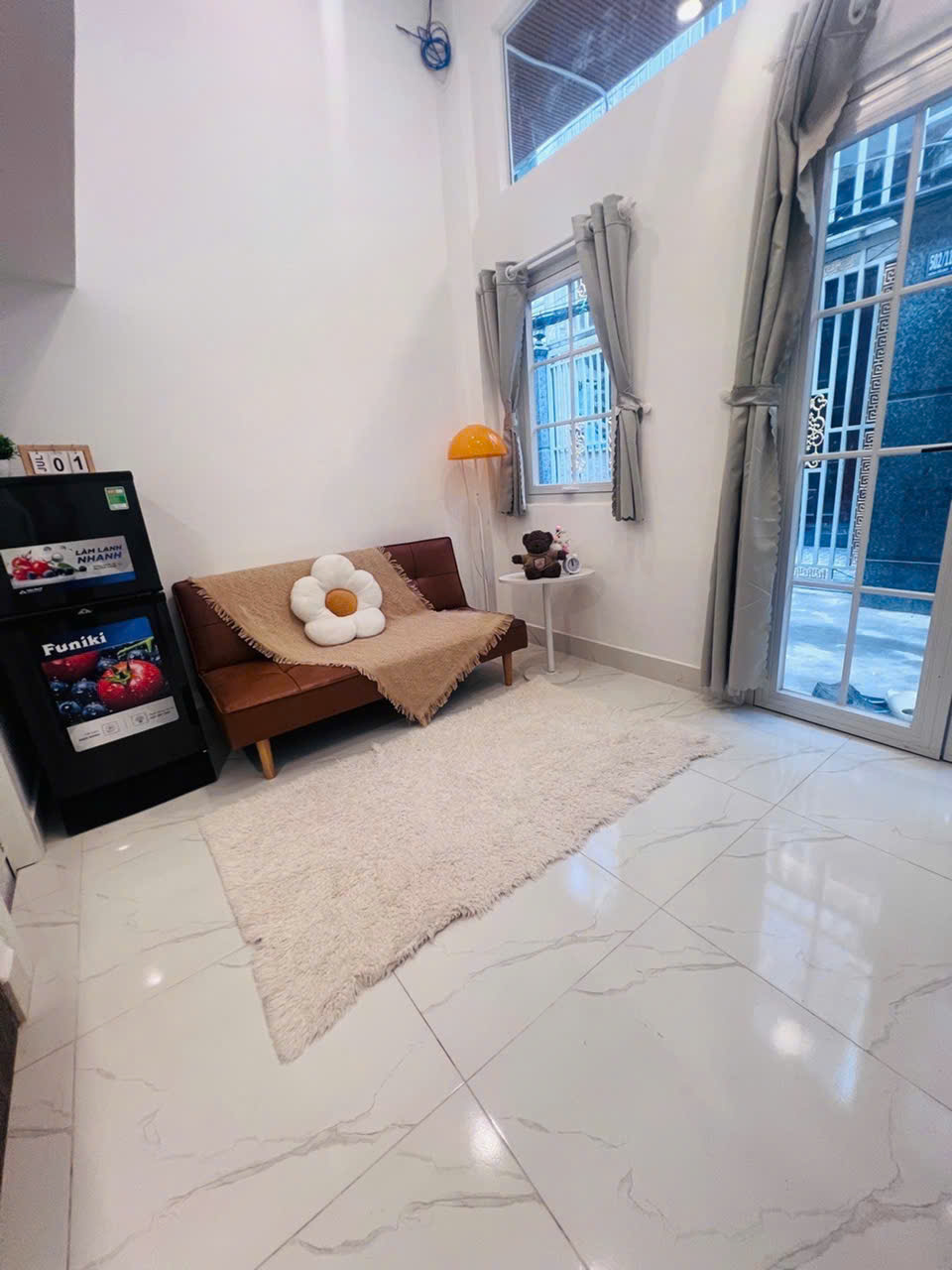 BÁN NHÀ CĂN HỘ DỊCH VỤ HẺM HUỲNH TẤN PHÁT, P. TÂN THUẬN, QUẬN 7, 77.5M², 5 CĂN CHO THUÊ DÒNG TIỀN 45 T/T, GIÁ 6.2 TỶ