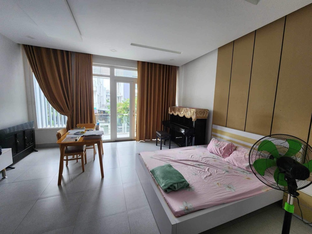 NHÀ ĐẸP 4 TẦNG (10*19M) CHỈ 23 TỶ TL, MẶT TIỀN KDC CAO CẤP DƯƠNG HỒNG-3