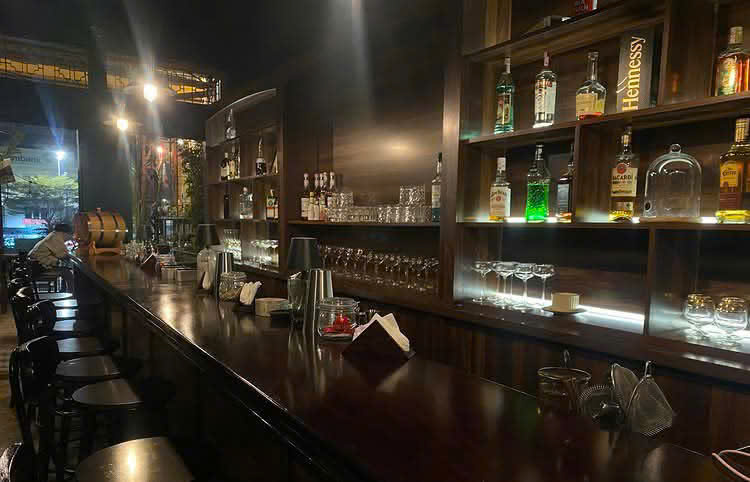 SANG NHƯỢNG QUÁN HIDDEN PUB ĐÃ SETUP HOÀN CHỈNH – HOÀN KIẾM, HÀ NỘI-1