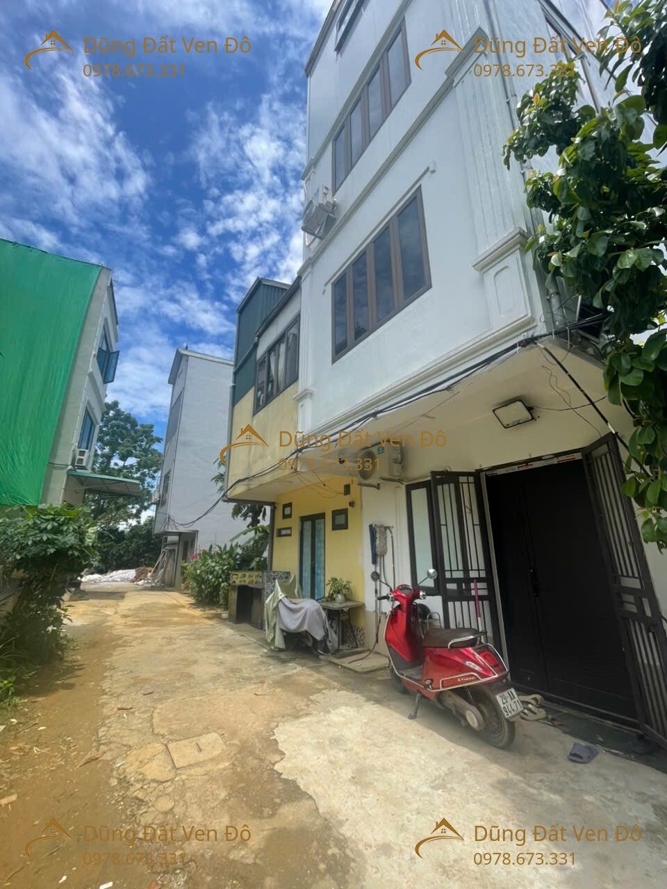NHÀ 43M ĐỒI HỌA SĨ TIÊN PHƯƠNG-CHƯƠNG MỸ-HÀ NỘI