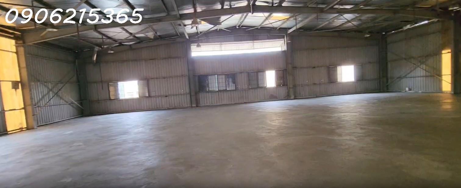 Cho thuê kho Logistics KCN Ngọc Hồi  300–400m²  Container đỗ cửa  Thang máy tải hàng  100.000đ/m²/tháng, LH 0906215365-3