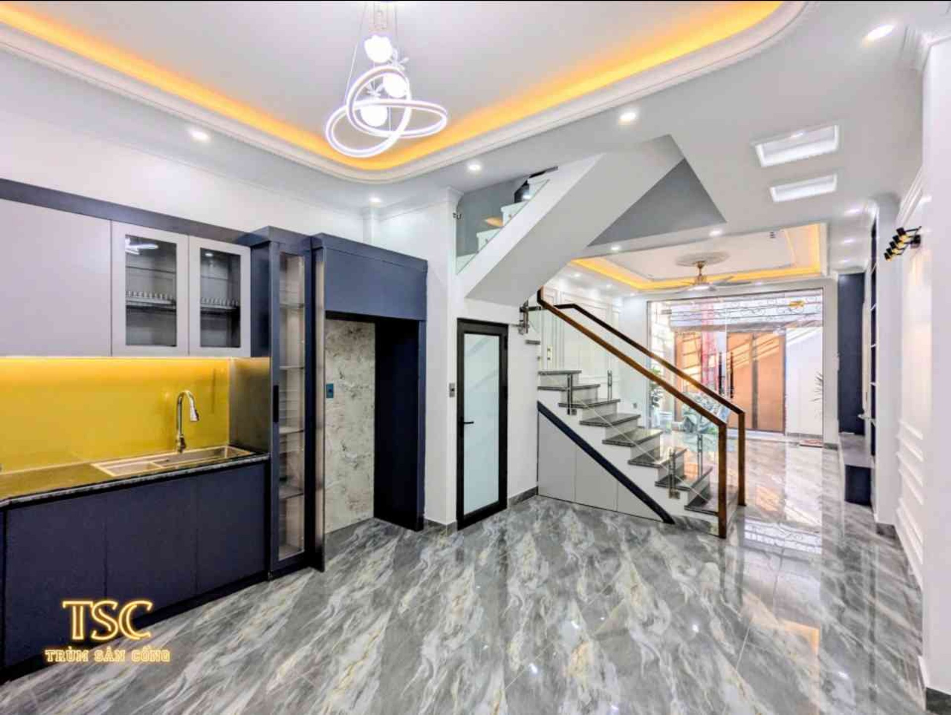 Nhà xây mới độc lập - Ngõ thông Tô Hiệu, Dư Hàng