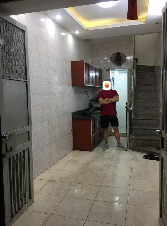 Chính chủ cho thuê nhà nguyên căn tại cuối phố Đoàn Thị Điểm, Văn Miếu Quốc Tử Giám, Đống Đa, Hà Nội.