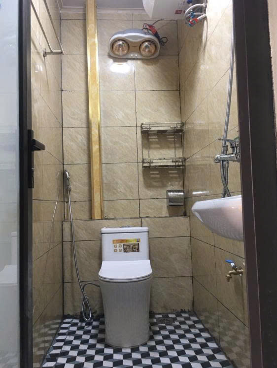 Chính chủ cho thuê nhà nguyên căn tại cuối phố Đoàn Thị Điểm, Văn Miếu Quốc Tử Giám, Đống Đa, Hà Nội.-4