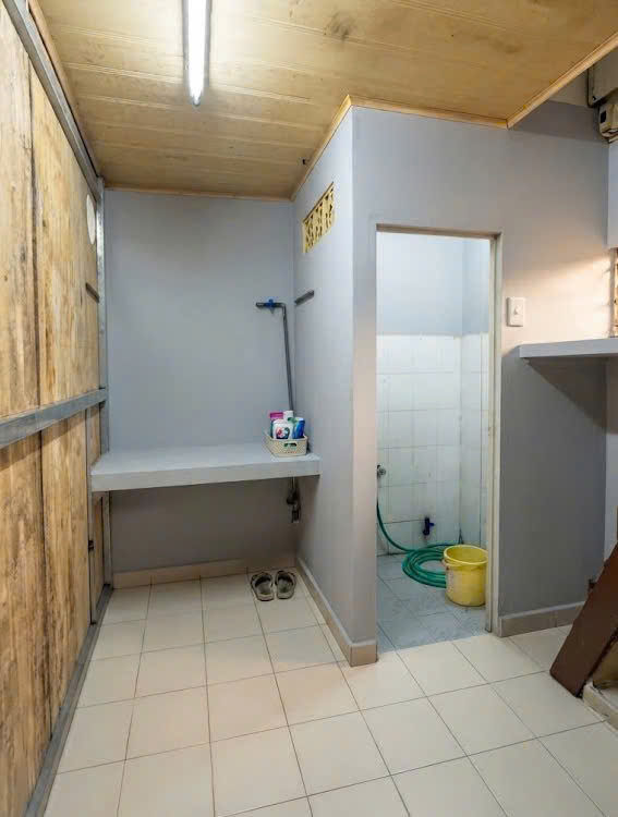 Bán nhà mặt tiền Bành Văn Trân, QUẬN TÂN BÌNH, 3 Tầng, giá 3.8 tỷ