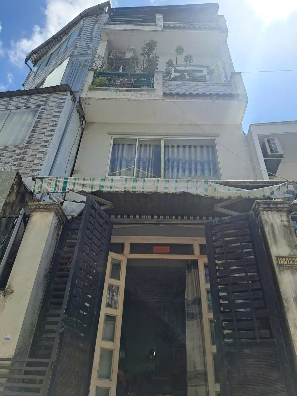 Bán Nhà Chính Chủ Đường Lê Đình Cẩn, Phường Tân Tạo, Bình Tân – TPHCM, 3 PN, Sân Thượng, Dọn Vào Ở Ngay