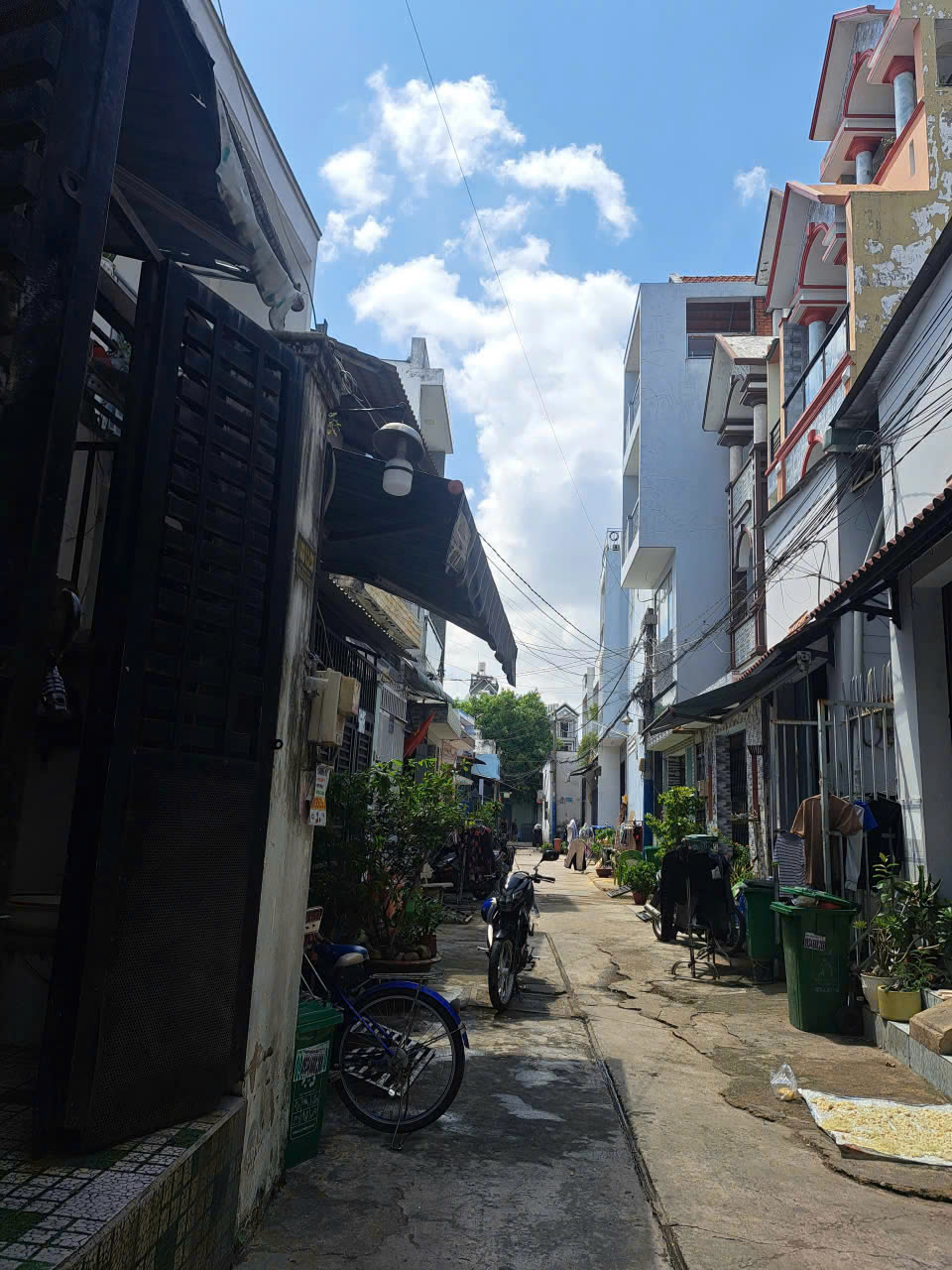 Bán Nhà Chính Chủ Đường Lê Đình Cẩn, Phường Tân Tạo, Bình Tân – TPHCM, 3 PN, Sân Thượng, Dọn Vào Ở Ngay-1