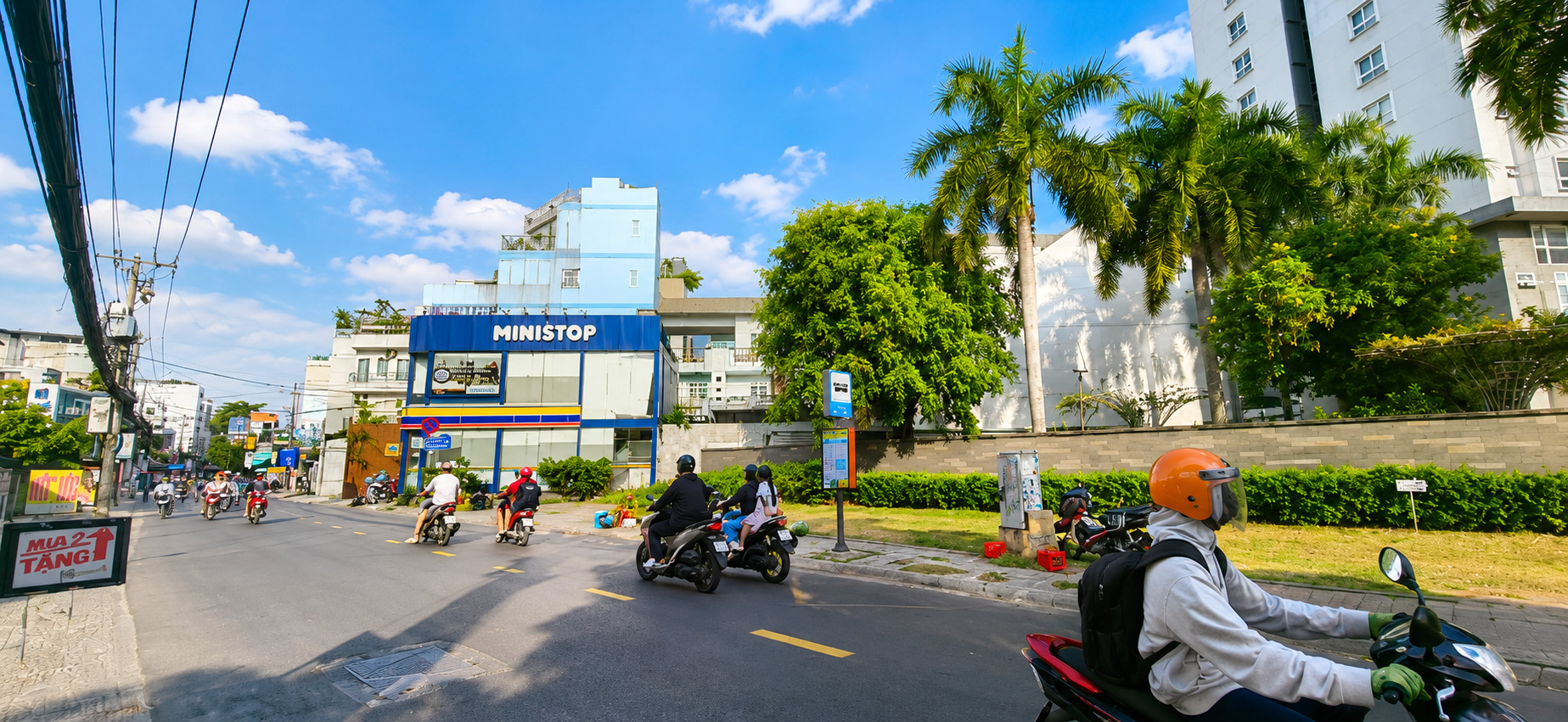 Cho Thuê Nhà Mặt Tiền Tân Kỳ Tân Quý 110m², 3TẦNG, 20Triệu-CẠNH NGÃ TƯ-3