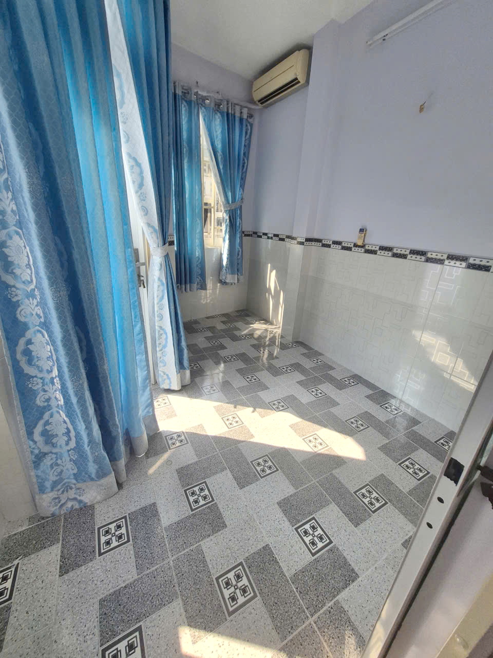 Nhà 2lầu/ST hẻm Hưng Phú P9Q8 P.Chánh Hưng-3