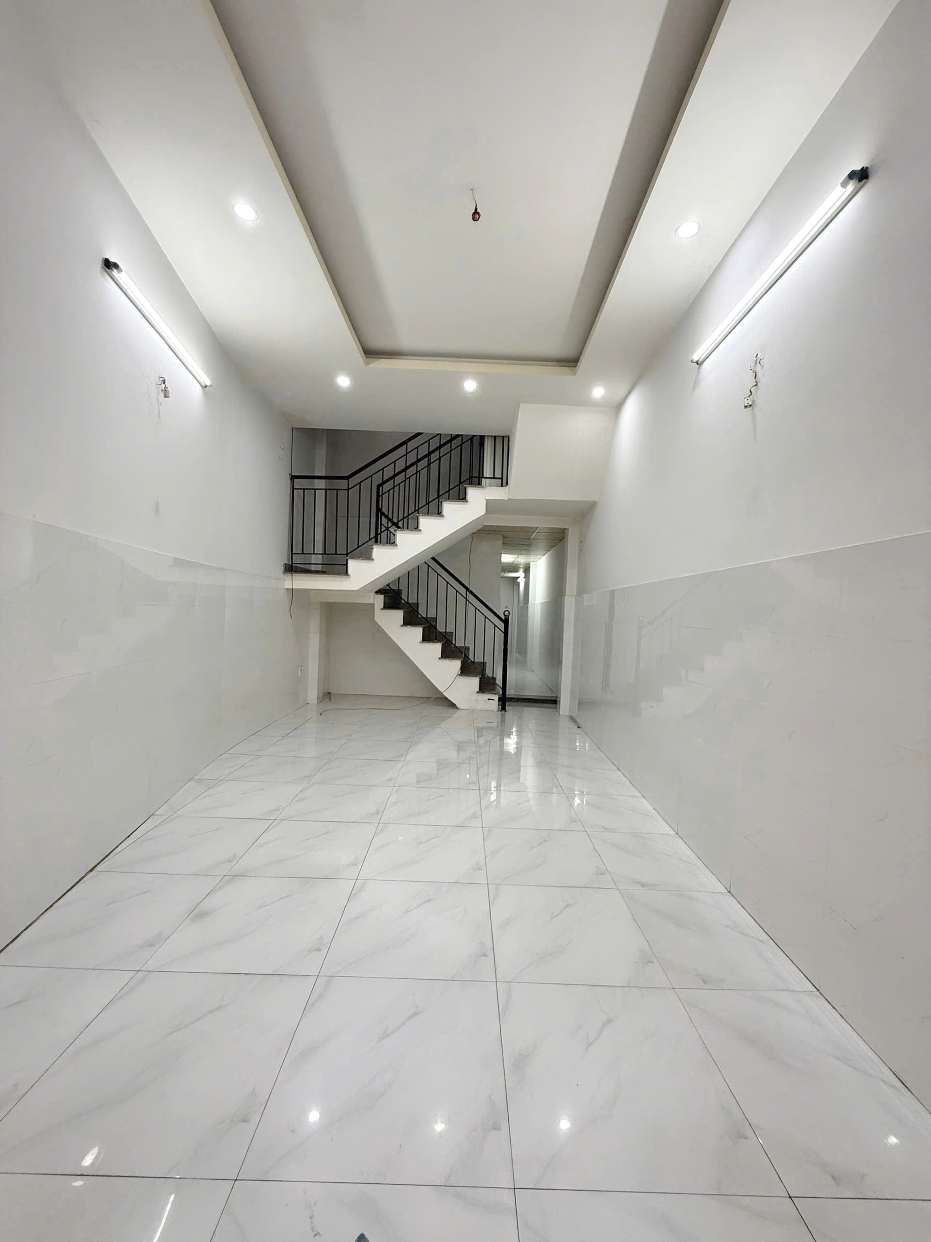 Nhà góc 2 tầng (52m2) đất công nhận đủ hẻm 1619 Phạm Thế Hiển P6Q8 Giá: 3.98 tỷ