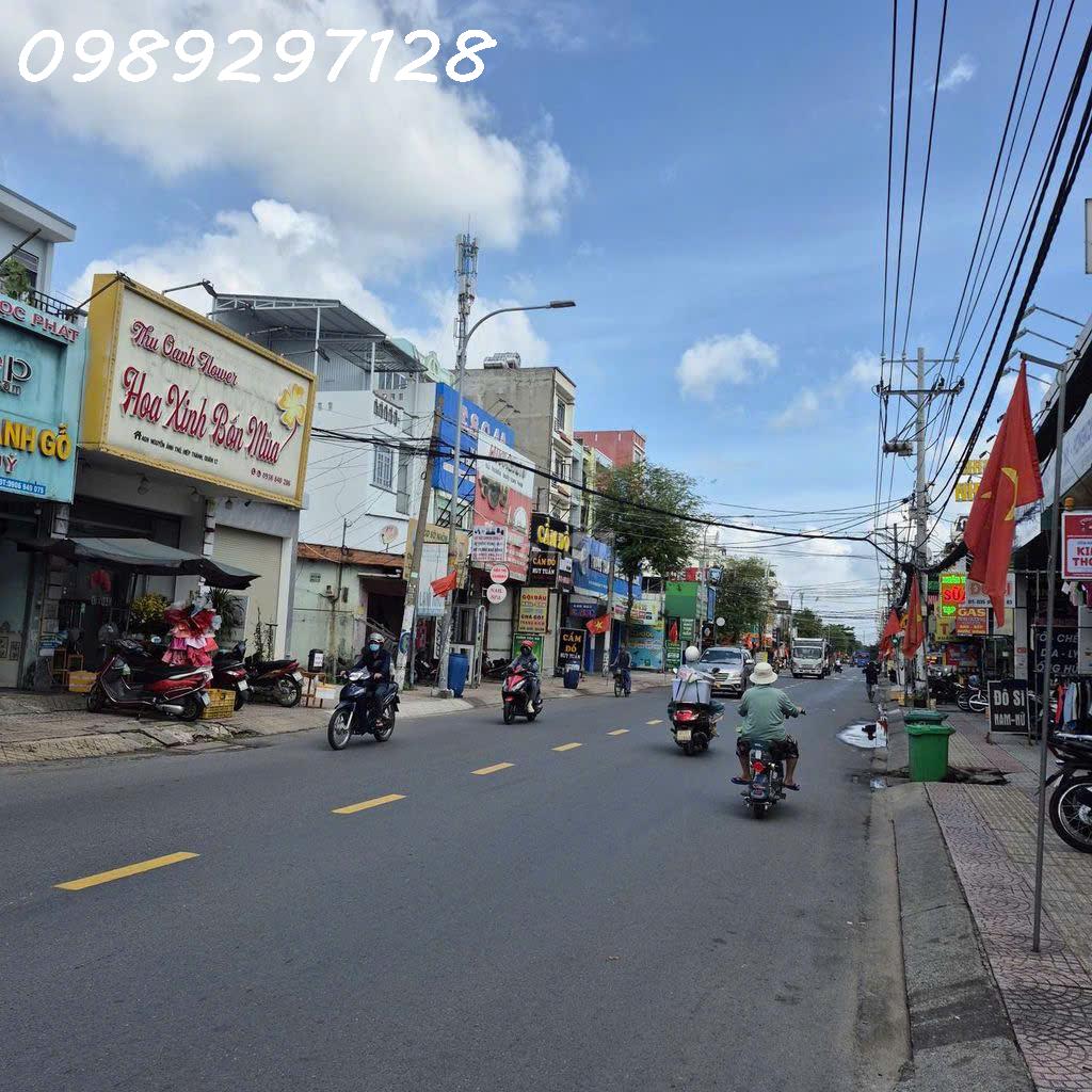 Bán nhà mặt tiền đường Nguyễn Ảnh Thủ, Tân Thới Hiệp (Hiệp Thành cũ) DT 81m2, giá 8,8 tỷ
